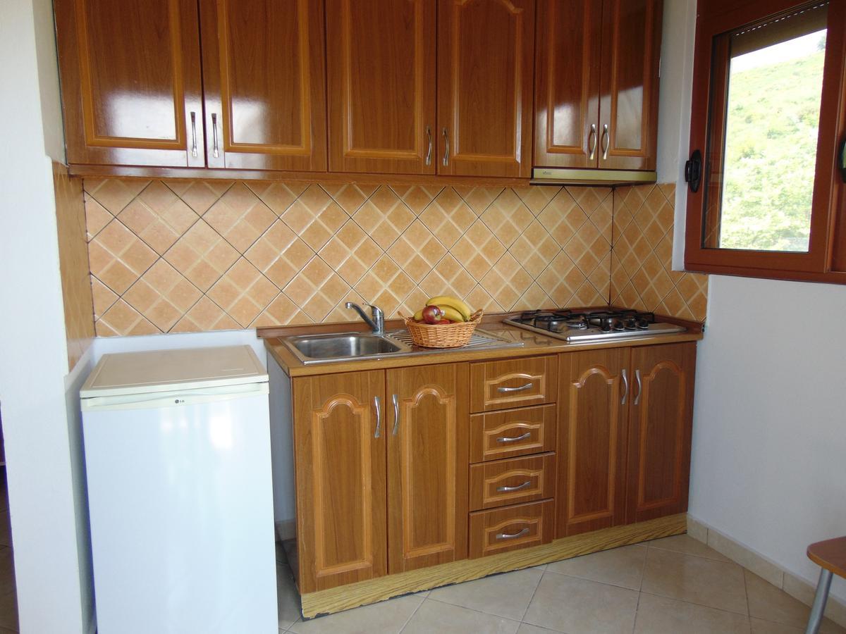 Residence Jazoj فلورا المظهر الخارجي الصورة