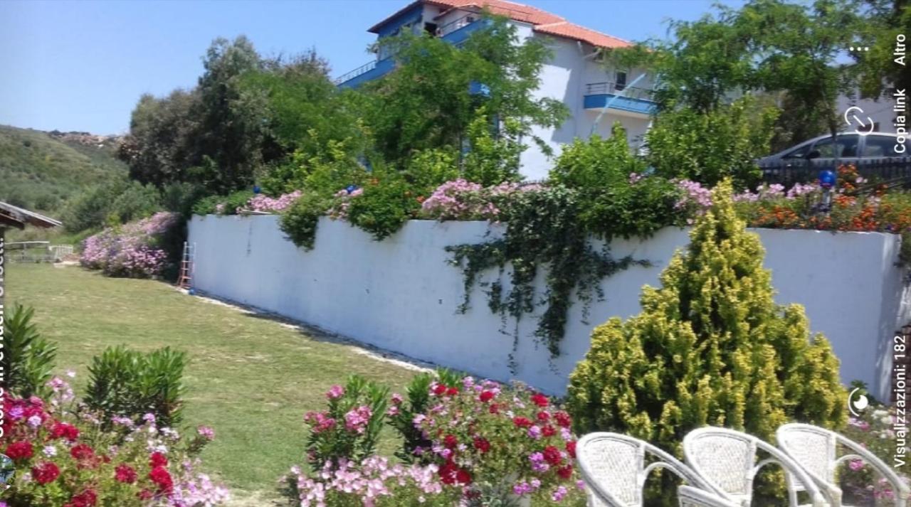 Residence Jazoj فلورا المظهر الخارجي الصورة